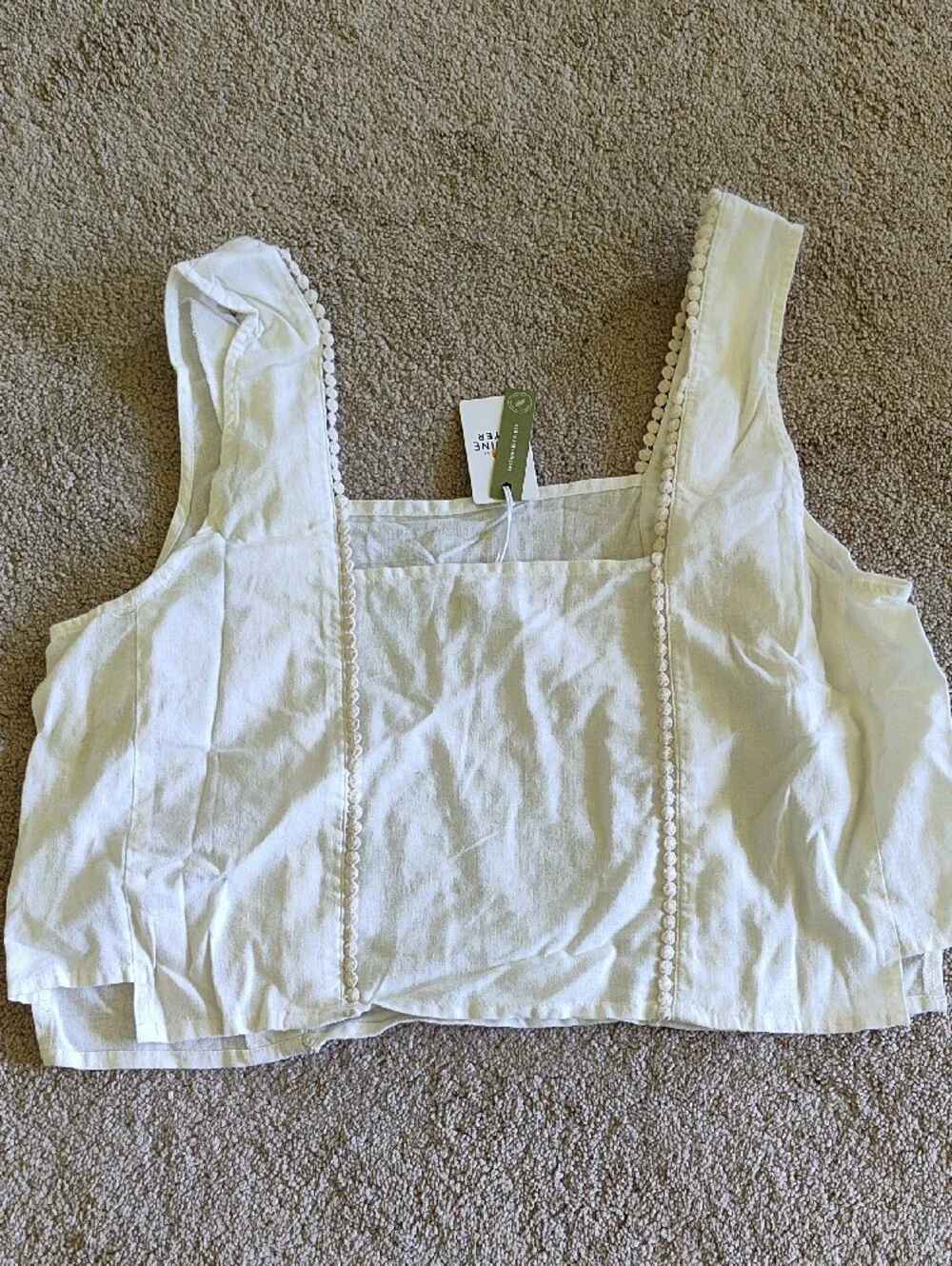 Marine Layer Stella White Women's Square-Neck Crop Top with Lace Trim - Picture 4 of 7